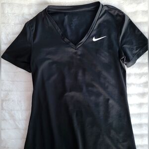 Nike DRI-FIT, Woman's small, V-neck Shirt